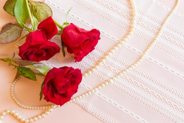 心に眠る思い出を新たな煌めきへジュエリーリフォームが紡ぐ唯一無二の物語